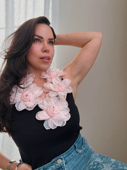 halter top negro con flores 3D rosadas, stretch one size, top elegante