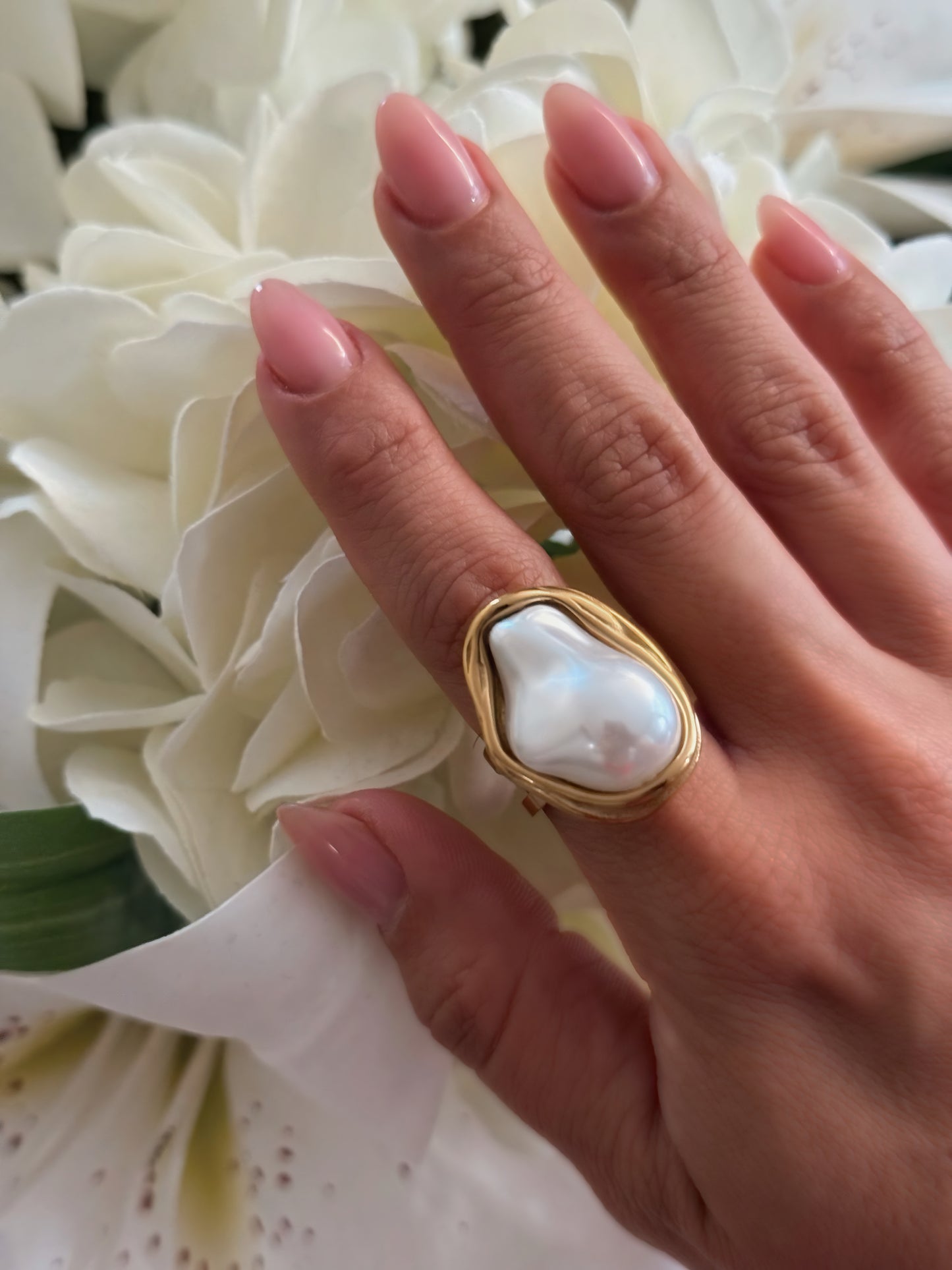 Classic Pearl Ring