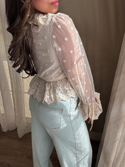 Bella Lace Top