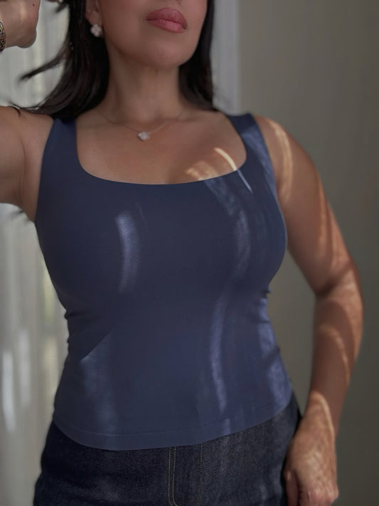 Essential Tank Top