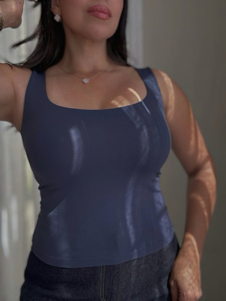 Essential Tank Top
