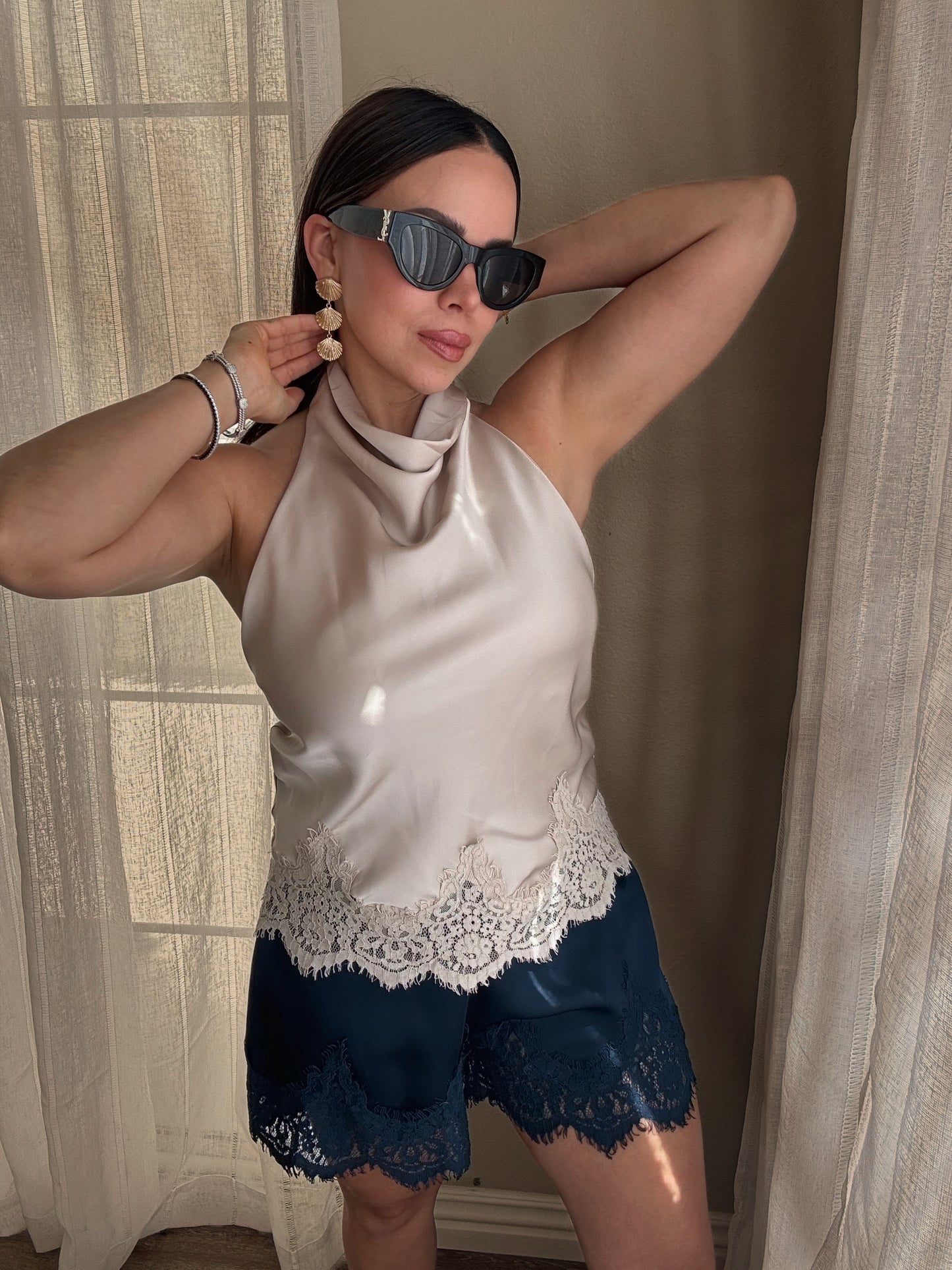 Champagne Whisper Top
