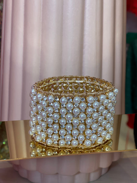 Lots of Pearls Cuff